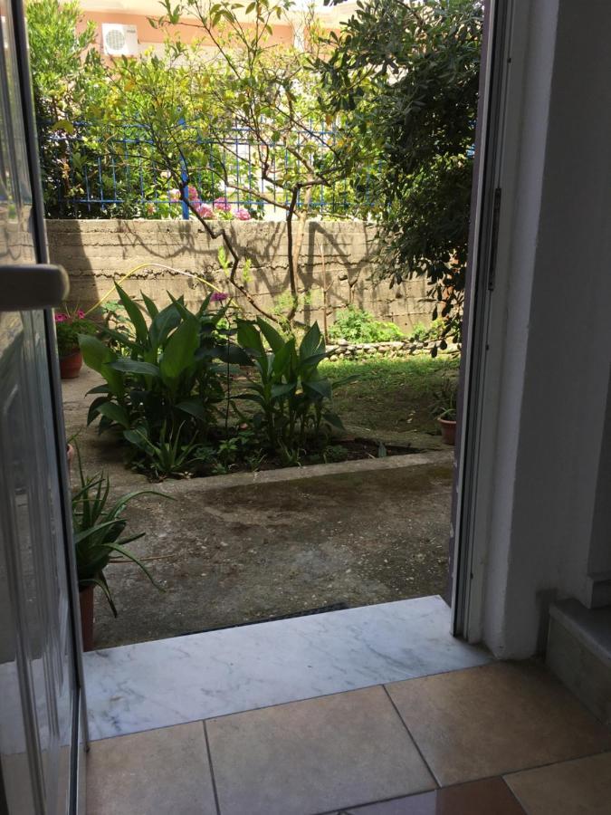 Irini Boutique Rooms!!! Himarë Exteriér fotografie